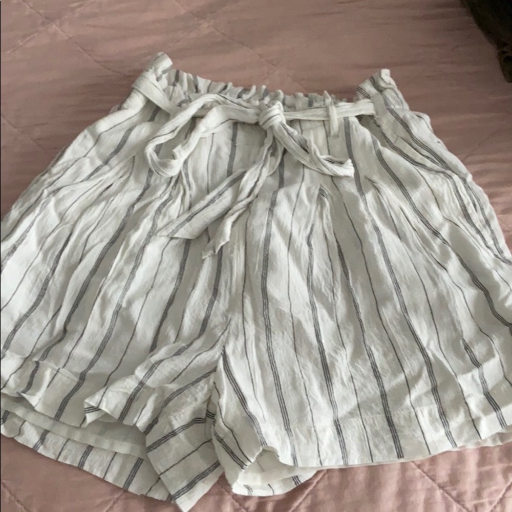 American Eagle Striped Tie shorts
